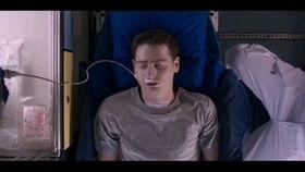 男主受伤视频,无畏挑战，无畏伤痛